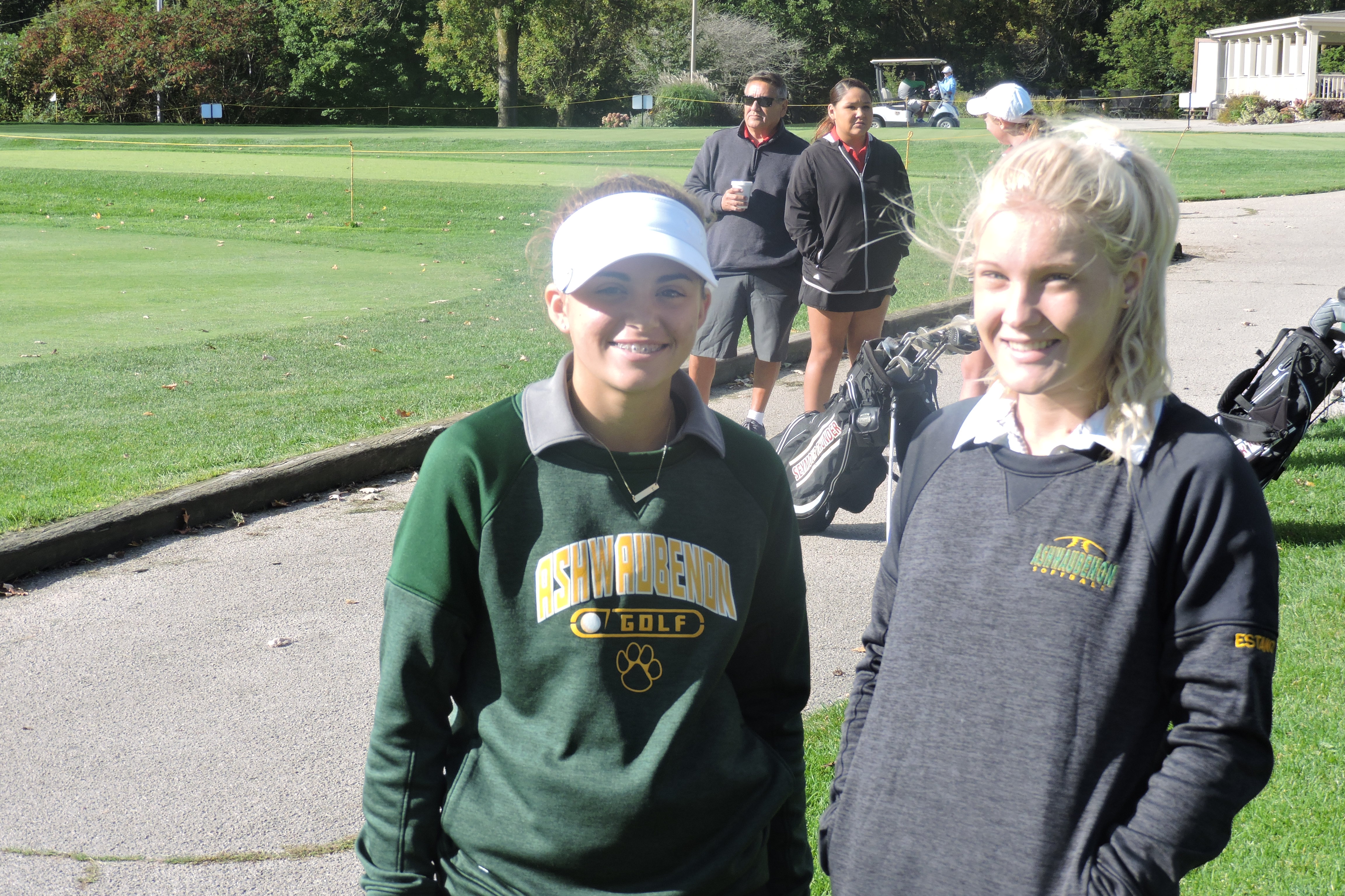 “Jaguars Severson and Estano advance to Sectionals in Girls Golf”