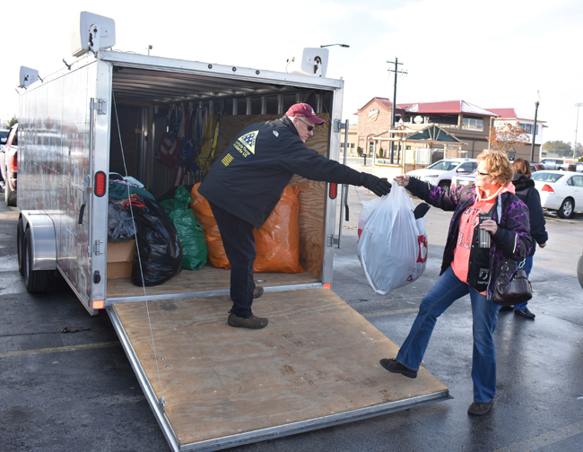 Hobart residents help donate coats for veterans