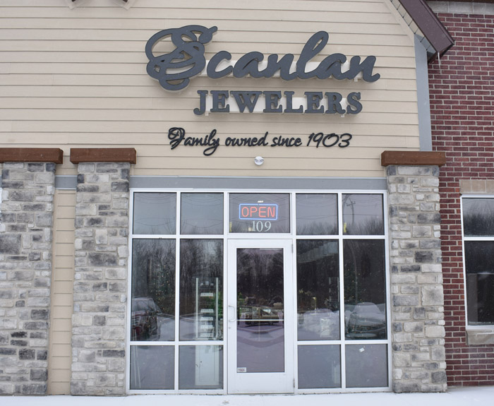 Scanlan Jewelers opens in Suamico