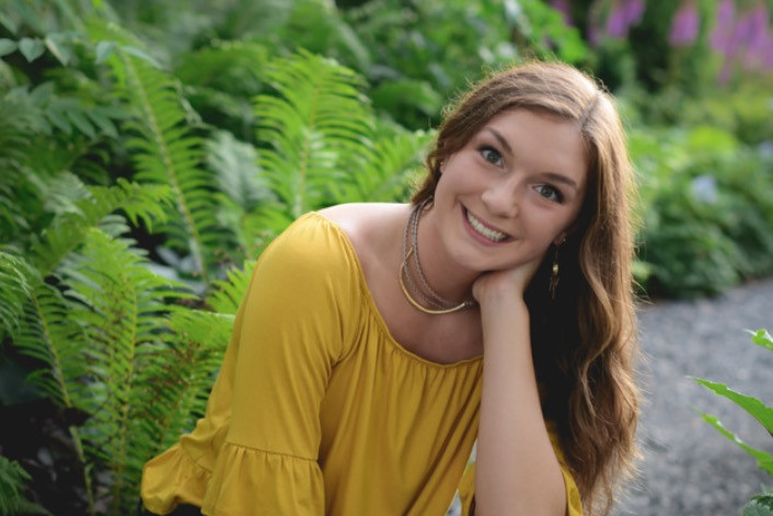 Senior Spotlight: Erin Ross – Bay Port girls soccer, volleyball