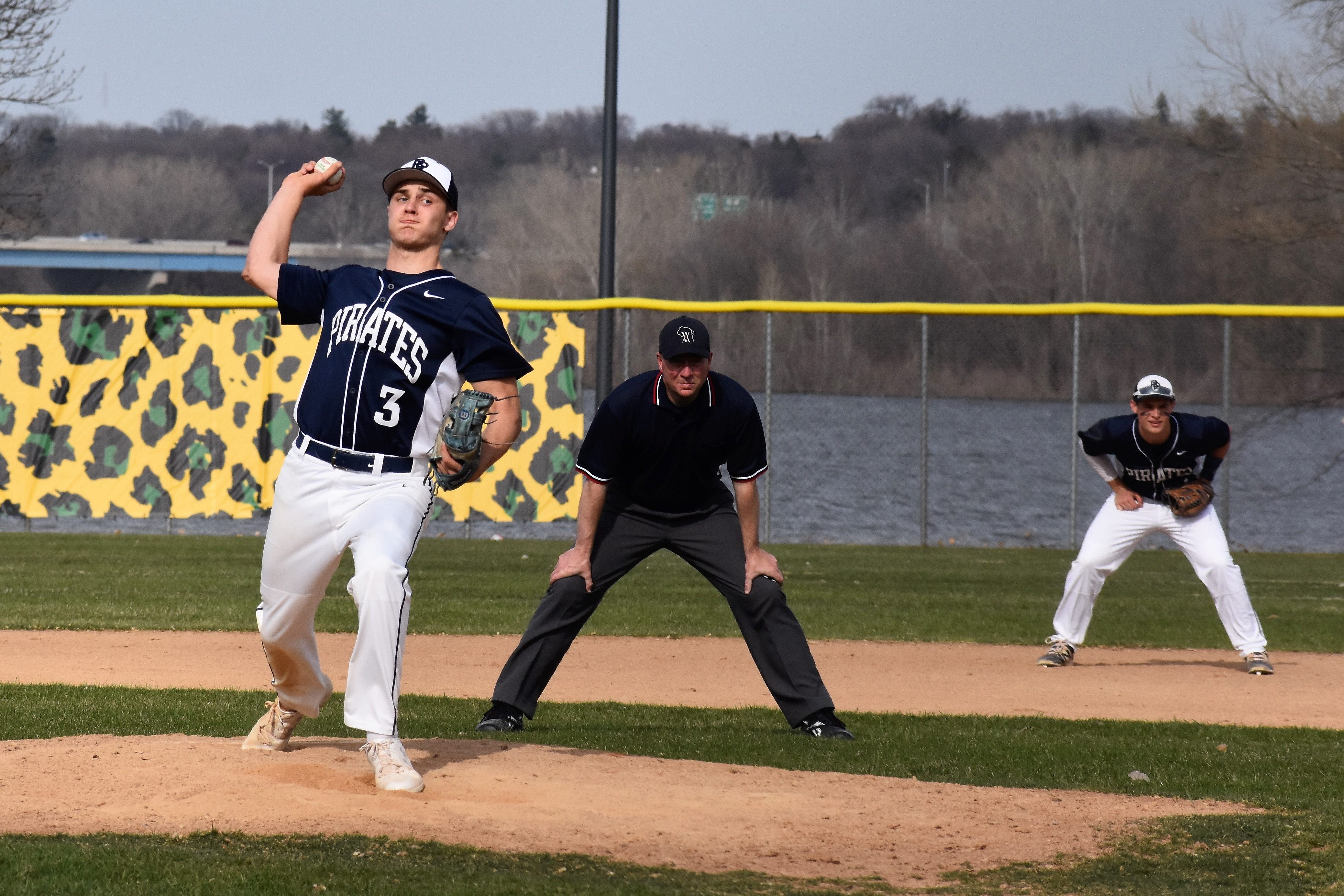Big second inning propels Bay Port to victory