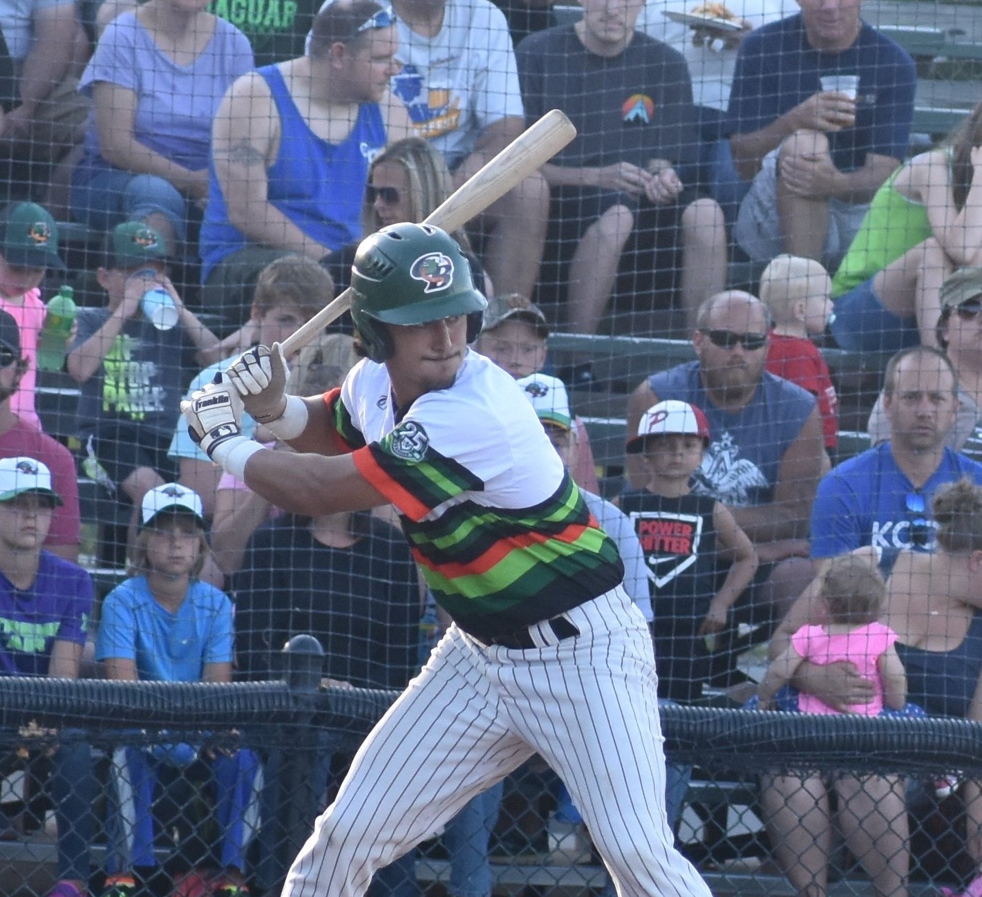 Bullfrogs erupt for 12 runs in the sixth