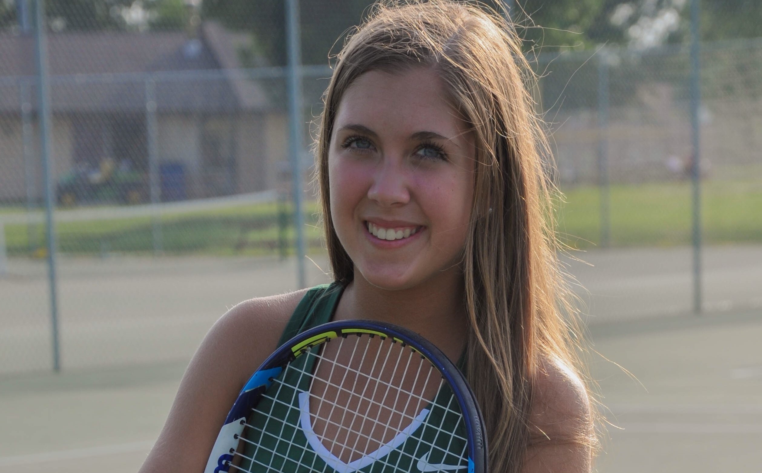Senior Spotlight, Caylee Behnke-Ashwaubenon tennis
