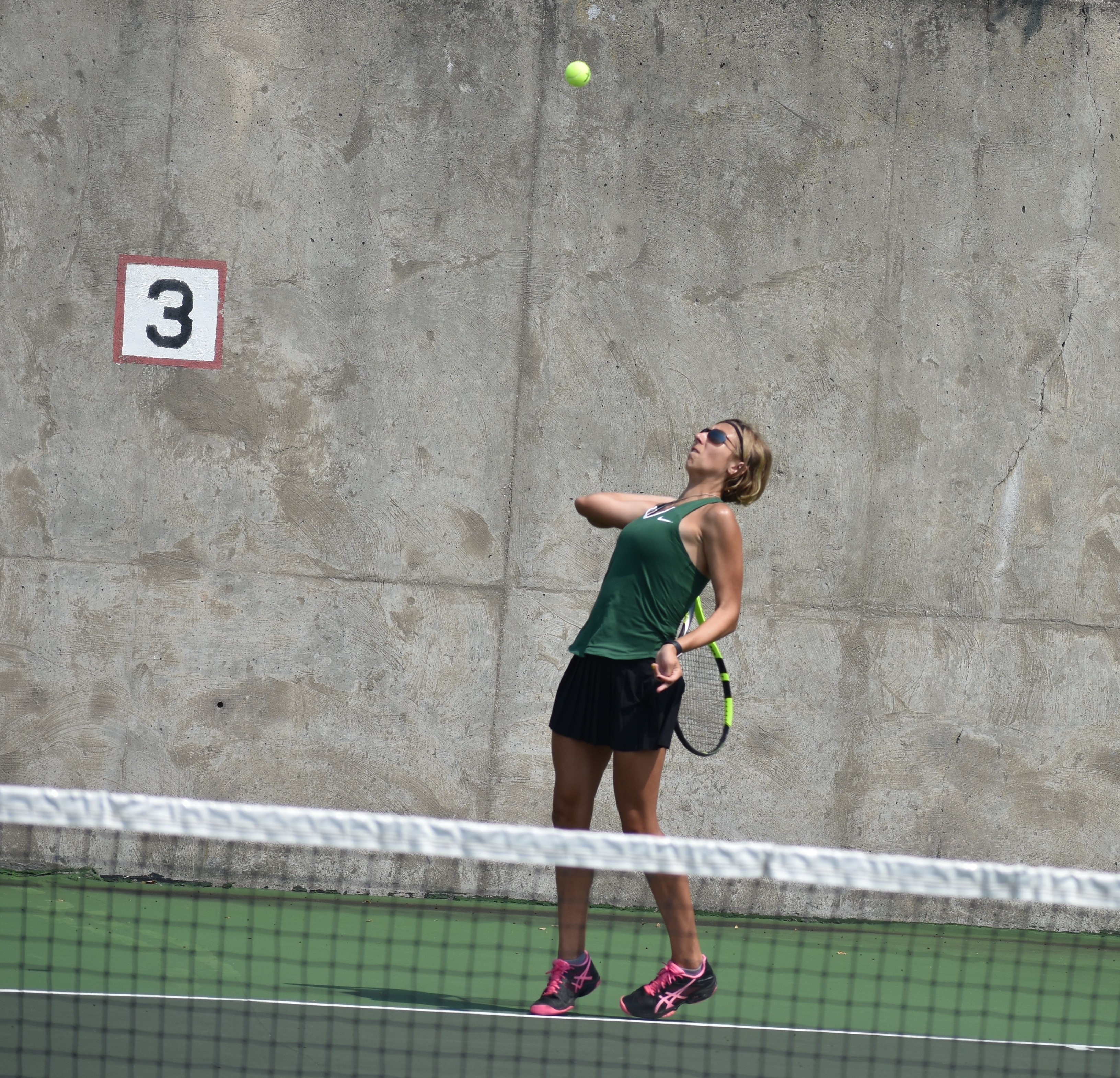 Jaguars tennis goes undefeated in Beaver Dam