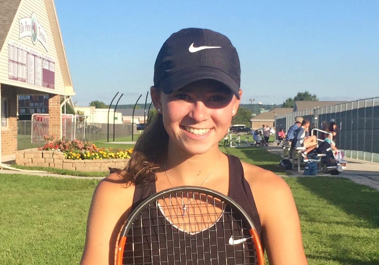 Senior Spotlight: Carolyn Merkatoris – De Pere girls’ tennis