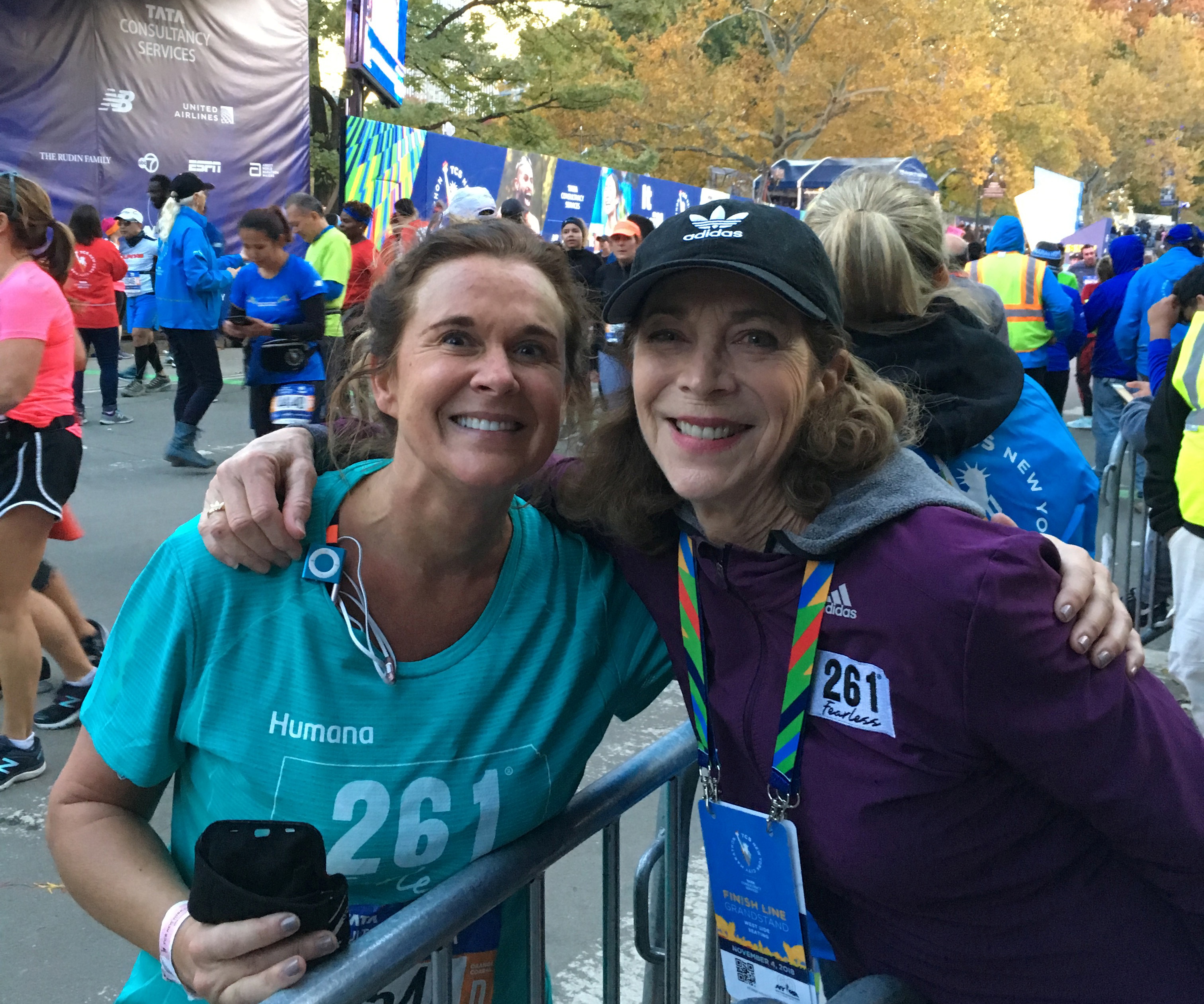 De Pere woman runs NYC Marathon for 261 Fearless