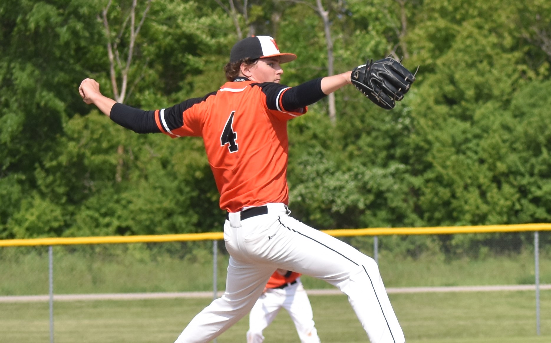 Dupont’s hitting and Langreder’s pitching lead Phantoms to State