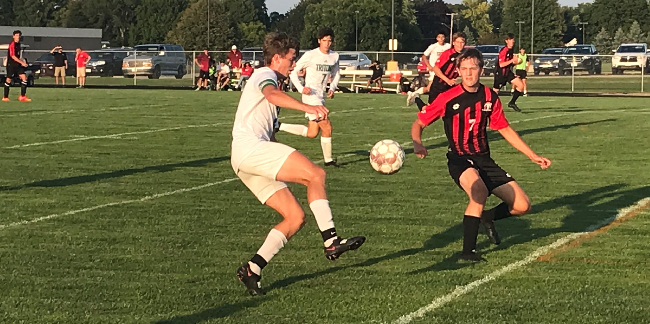 Lawton, Notre Dame beat rival Seymour with late goal