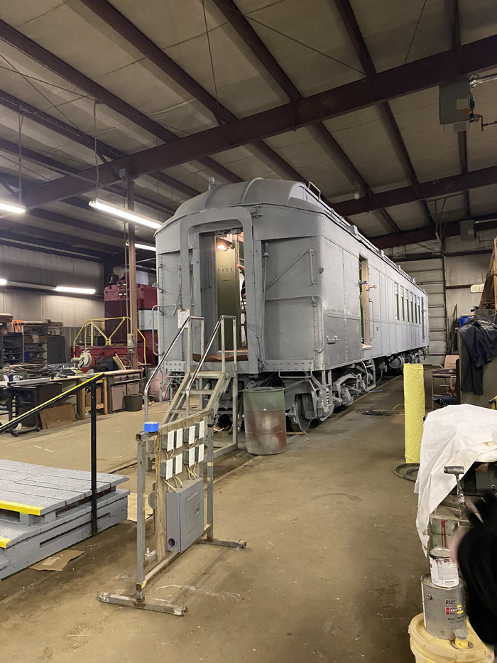 Picture of a 1922 post office train car