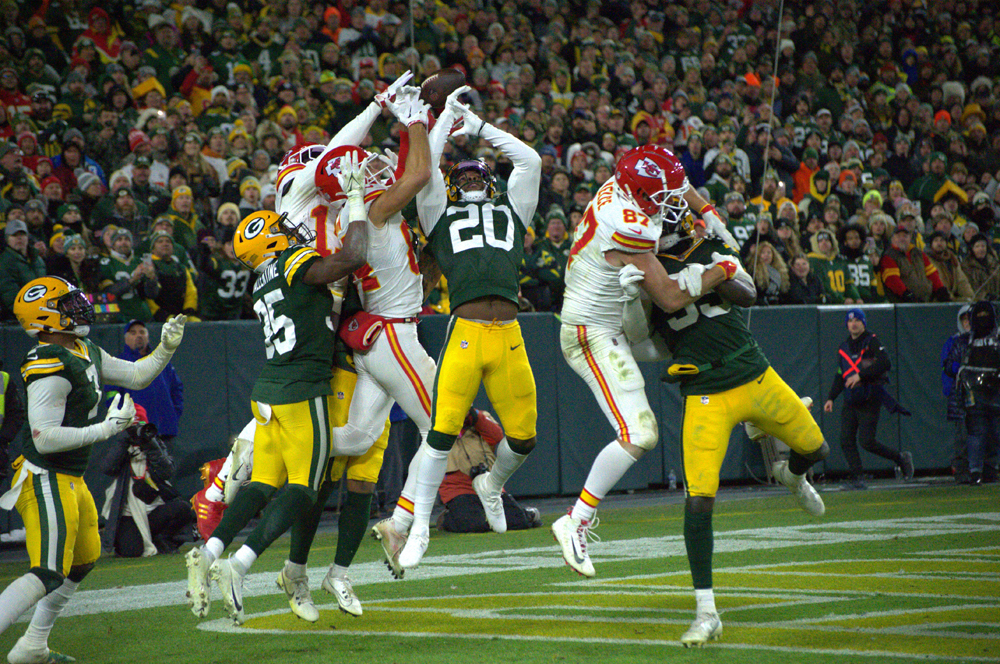 The Green Bay Packers secured a necessary win on Sunday, Dec. 3 against the defending Super Bowl champions, the Kansas City Chiefs. This win brings them to a 6-6 record to remain in contention for the playoffs. The Packers' defense fends off Mahomes' final attempt towards the endzone at the end of the game, resulting in a 27-19 victory. Tori Wittenbrock photos
